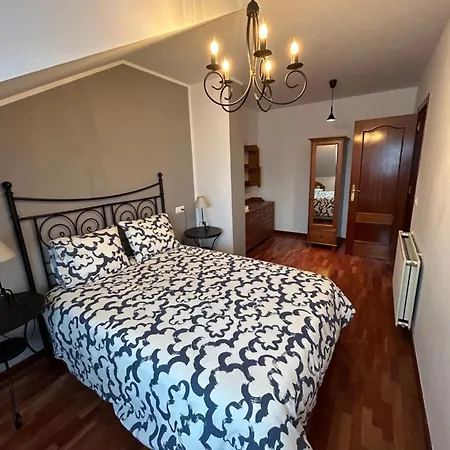 דירה Acogedor Piso En לאנס